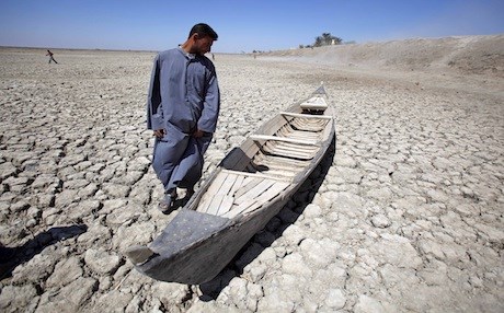 Image result for 2018 Iraq water shortages photos