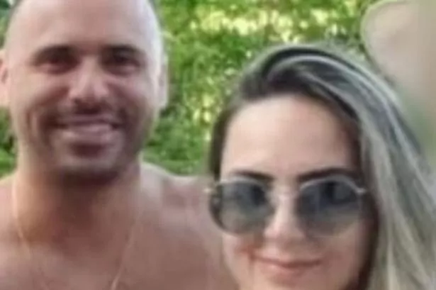 Ana Carolina Silva and Jefferson Luiz Sagaz.