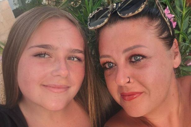 Keeley Smith, 49, pictured with her 14-year-old daughter Lola