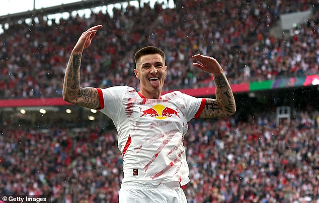 Manchester United have reportedly made their first bid for RB Leipzig striker Benjamin Sesko