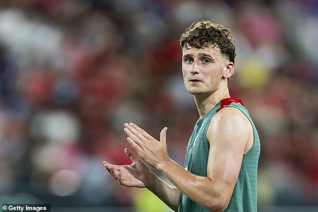 Lyon have completed the signing of midfielder Tyler Morton from Liverpool for £15million