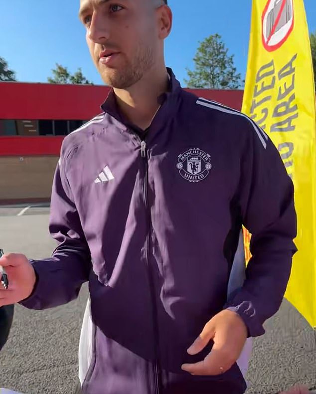 Manchester United star Diogo Dalot angered some fans by refusing to sign memorabilia
