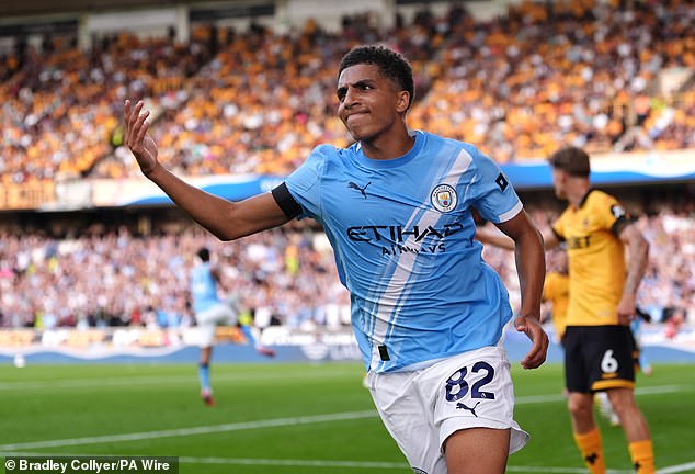 Rico Lewis has told Manchester City he wants to stay at the club amid interest from elsewhere