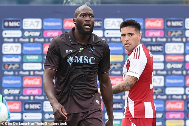 Romelu Lukaku is set to be on the sidelines for around three months due to a thigh injury