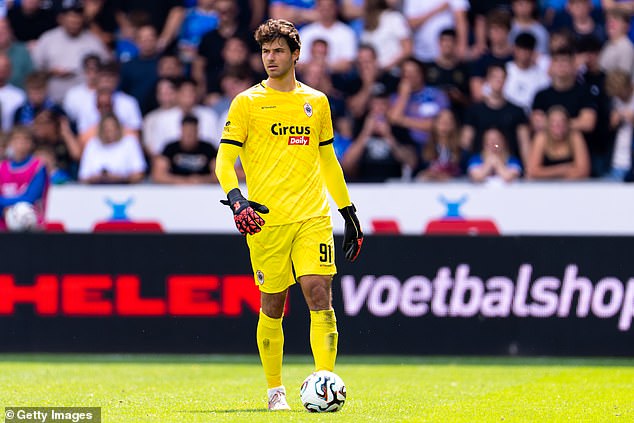 Senne Lammens could be on his way to Man United after the club opened talks over a deal for the Royal Antwerp goalkeeper