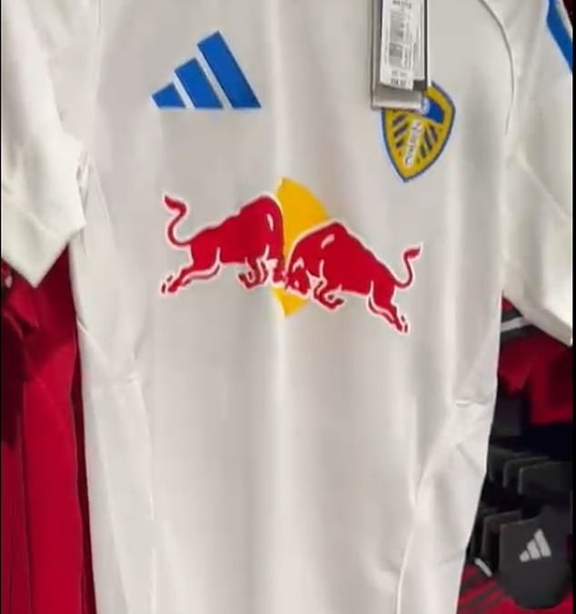Leeds fans are placing their shirts over Man United shirts in shops at Manchester Airport