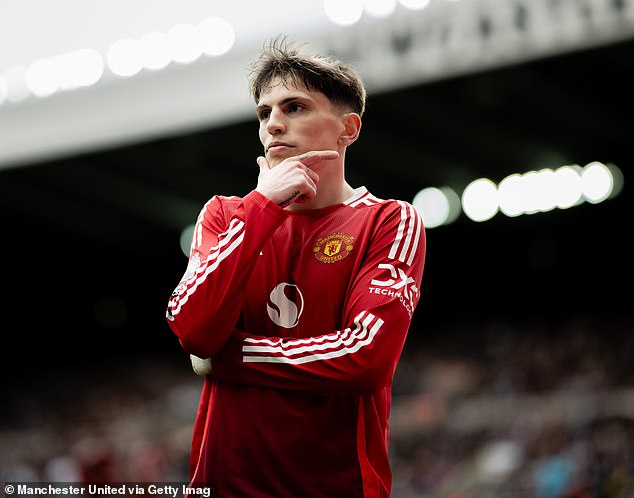 Chelsea are set to sign Manchester United winger Alejandro Garnacho in a £40million deal