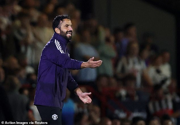 Wayne Rooney has claimed that Manchester United boss Ruben Amorim is at breaking point