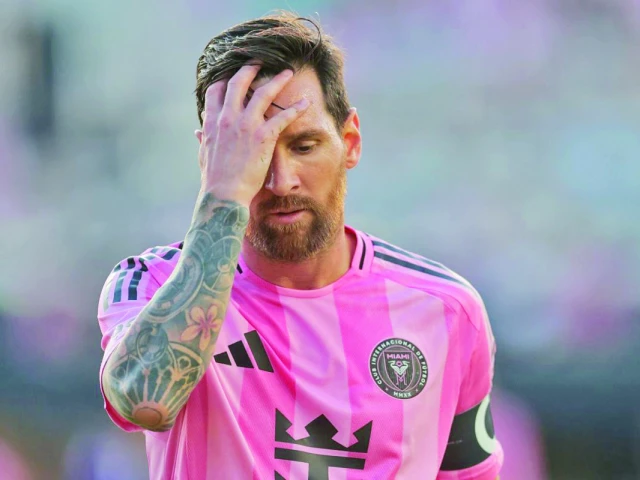 argentina s lionel messi during training photo reuters