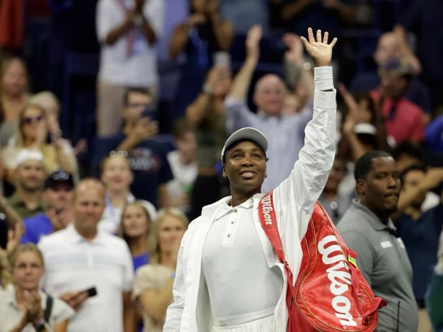 venus williams waves to the crowd after her first round defeat to karol na muchov at the us open photo afp