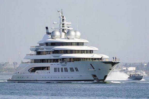 Yacht