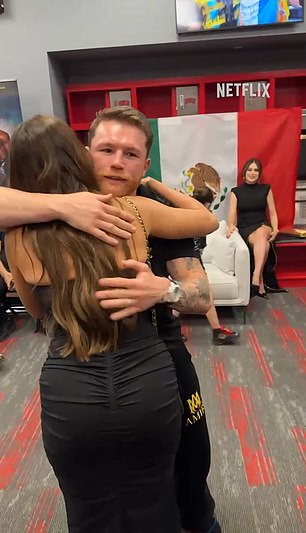 Canelo Alvarez shared an awkward embrace with Sofia Vergara before his fight with Terence Crawford in Las Vegas