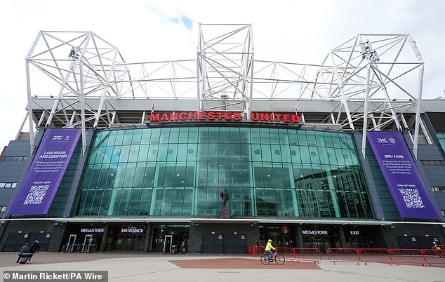 Manchester United have warned their fans that they will face serious consequences if they target opponents Chelsea with ¿rent boy¿ chants during this weekend