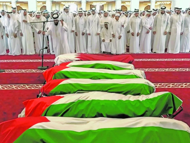 qatari emir sheikh tamim bin hamad al thani attends the funeral of people killed in an israeli strike on figures of the palestinain hamas movement two days earlier at sheikh mohammed bin abdul wahhab mosque in doha photo afp