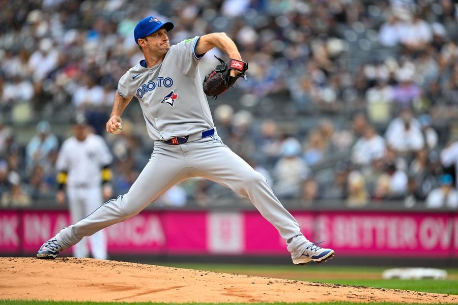 MLB: Toronto Blue Jays at New York Yankees
