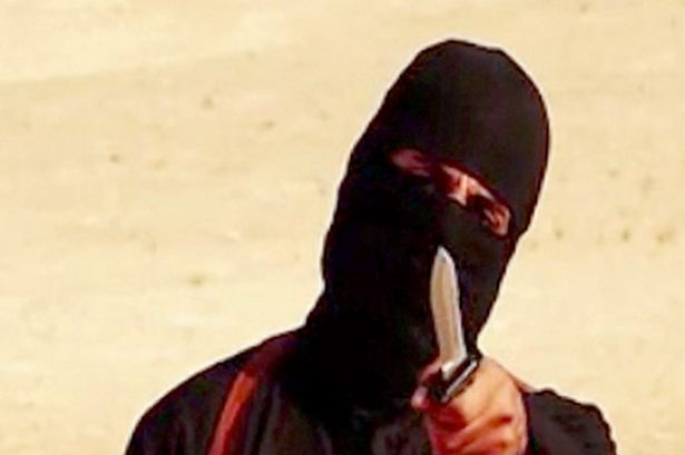 Jihadi John brandishing a knife before the execution of freelance writer Steven Sotloff