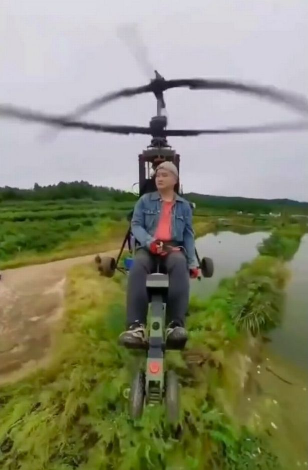 A video grab of aviation influencer, Tang Feiji, flying his ultralight aircraft.
