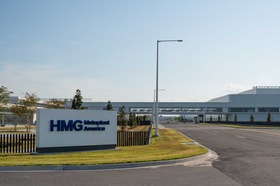 The Hyundai Motor Group factory in Ellabell, Ga., on Friday. A day earlier, federal agents detained 475 people at the automaker