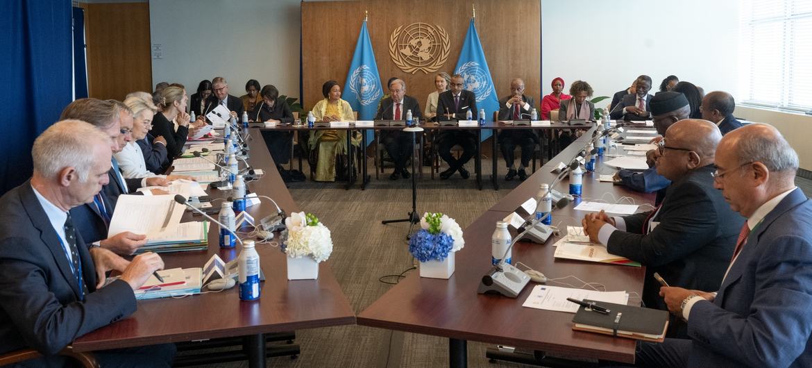 Sixth trilateral meeting of the African Union (delegation on the right), the European Union (left) and the United Nations (centre).