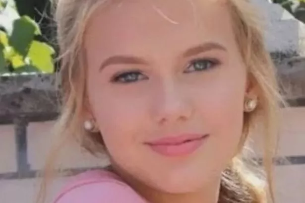 A photo of Rebecca Reusch