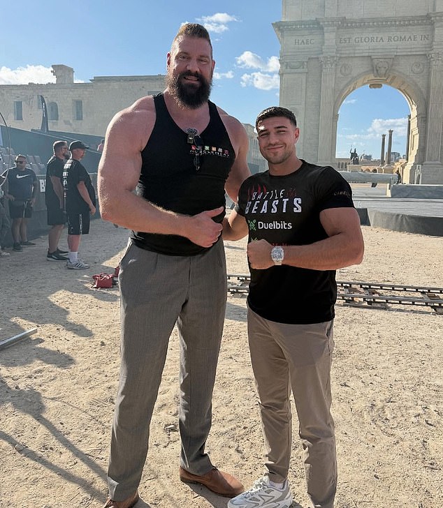 Tommy Fury was dwarfed by the Icelandic strongman Hafthor Björnsson (left)
