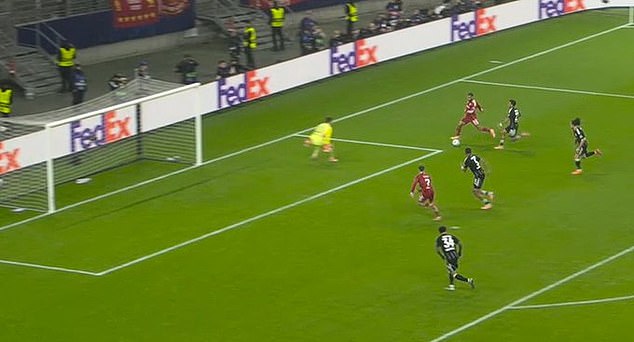 Mo Salah has been criticised for shooting instead of passing to Florian Wirtz to score