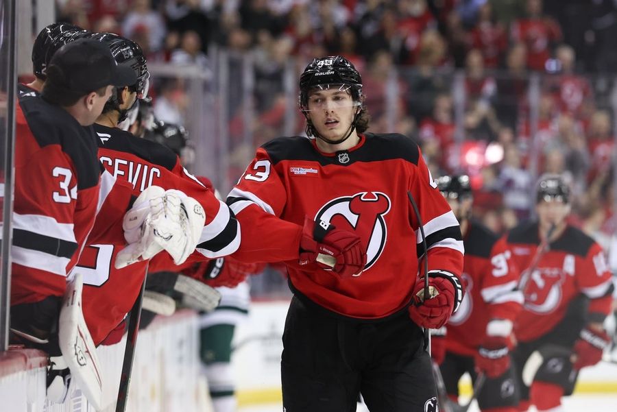 NHL: Minnesota Wild at New Jersey Devils