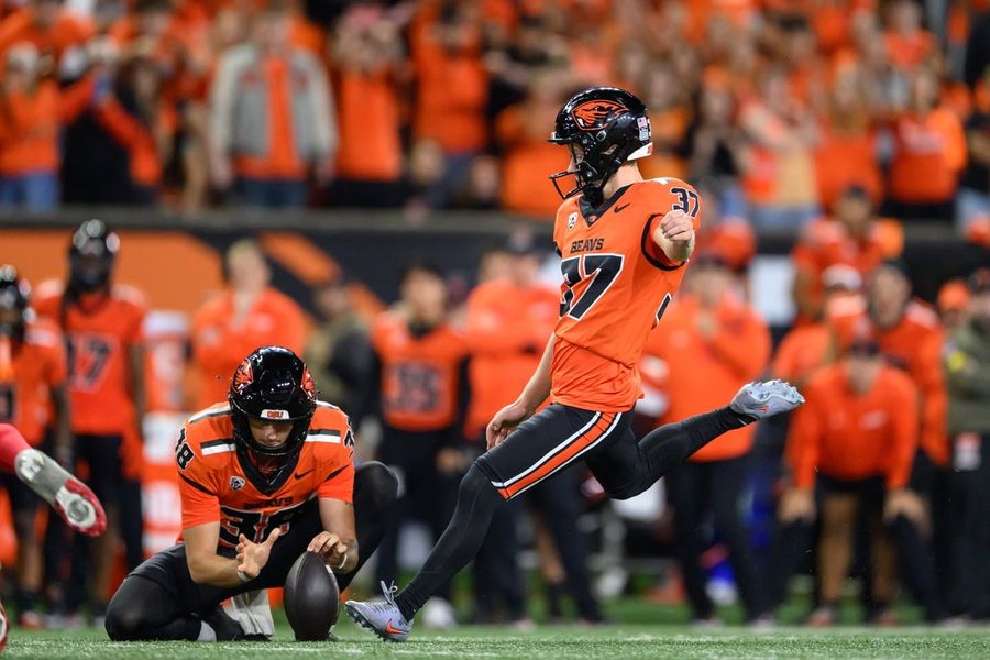 NCAA Football: Houston at Oregon State