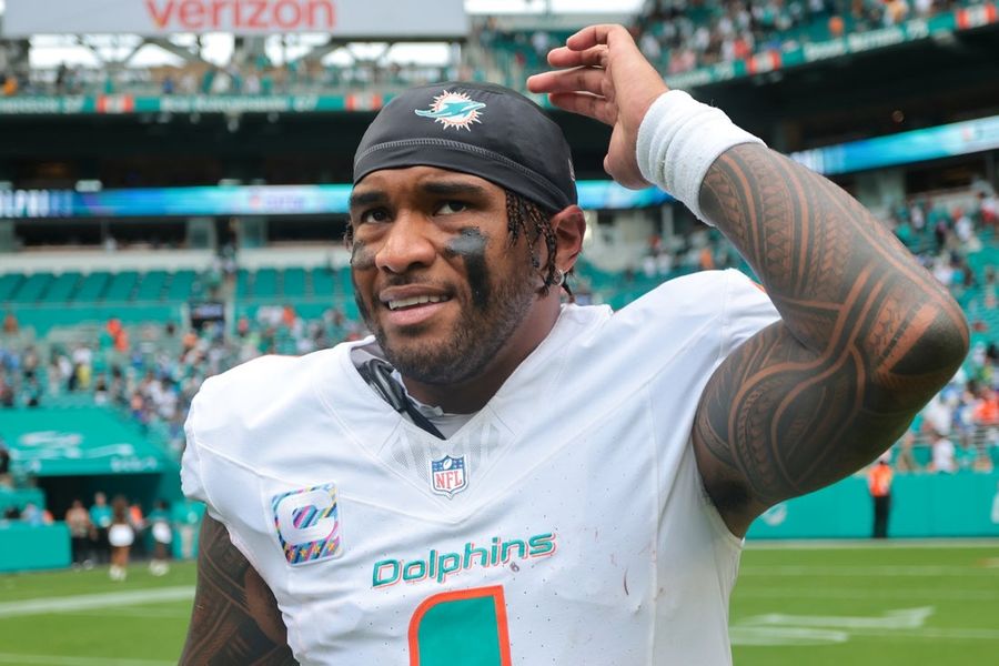 NFL: Los Angeles Chargers at Miami Dolphins