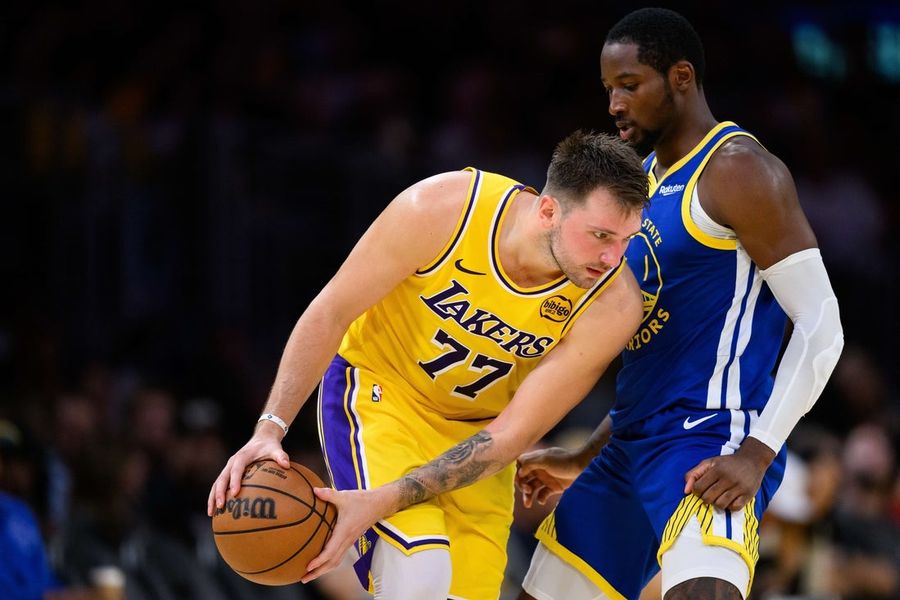 NBA: Golden State Warriors at Los Angeles Lakers