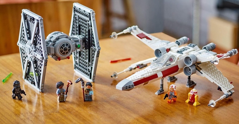 TIE Fighter & X-Wing Mash-up