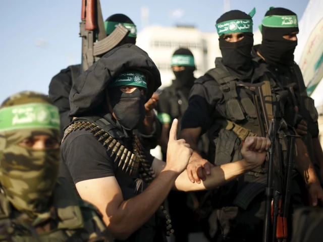 hamas denies to drop the weapons in gaza peace deal photo reuters