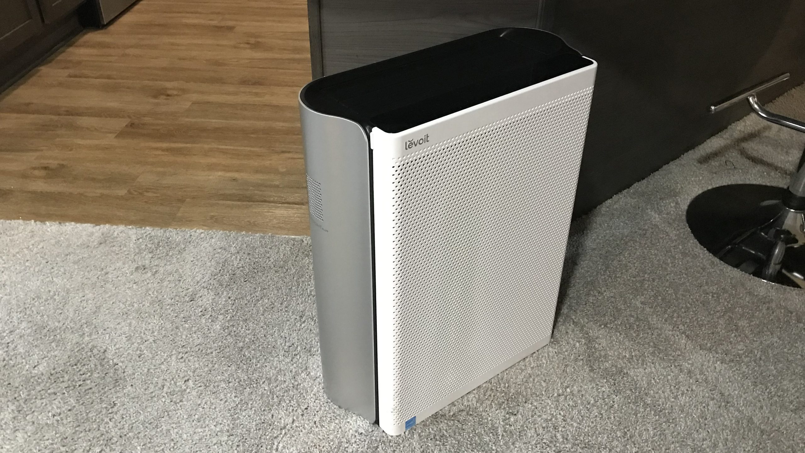 Levoit EverestAir air purifier in reviewer's kitchen-living room