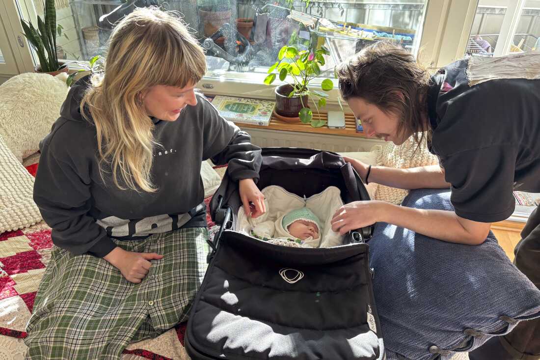 Poa Pohjola, 38, and Wilhelm Blomberg, 35, of Helsinki, welcomed their first baby in July. After initially hesitating to have a child, Pohjola says she realized in her mid-30s that she wanted to become a mother, and Blomberg agreed.