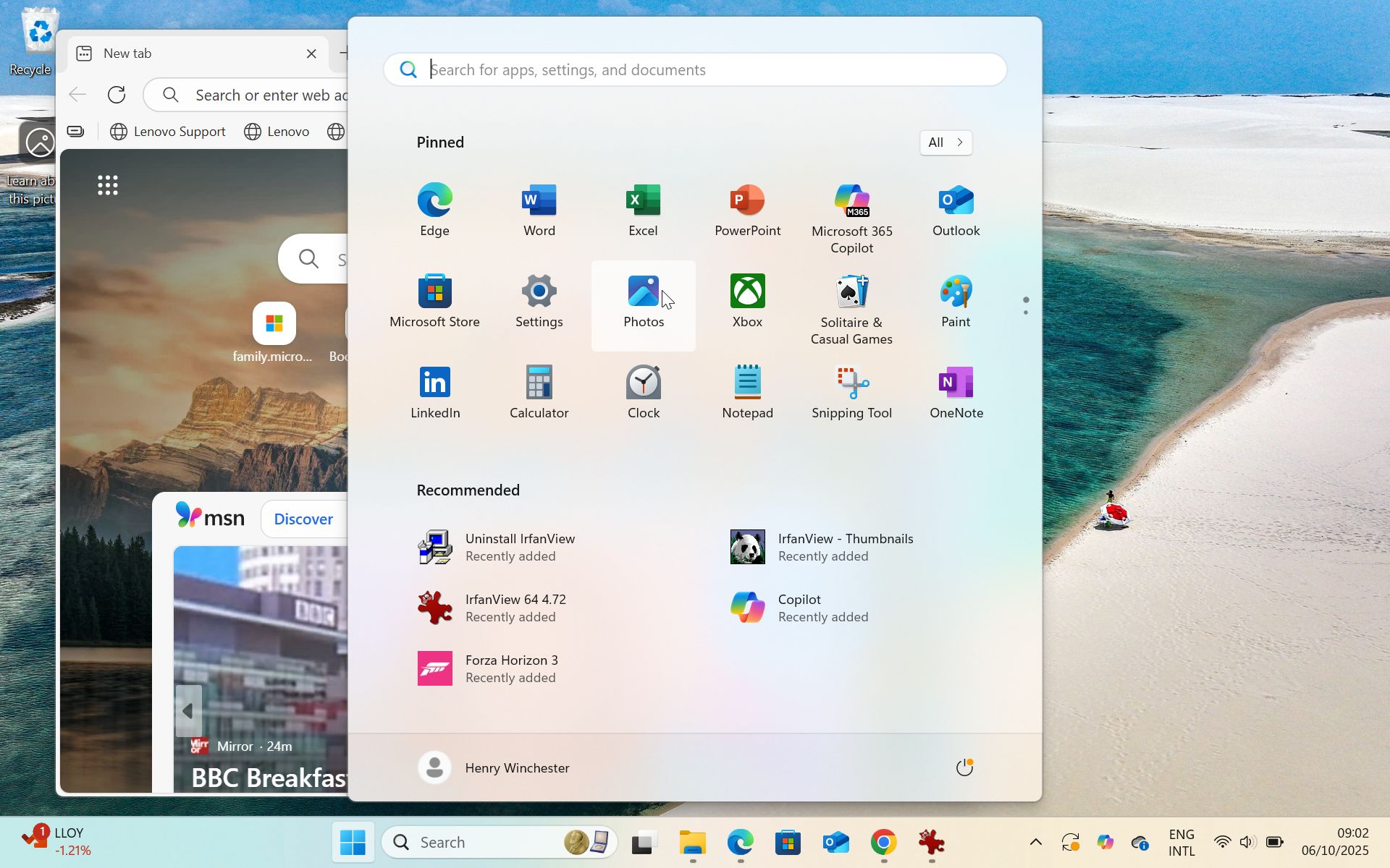 Windows 11 screenshots