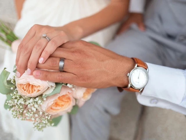 the marriage service is available to emirati citizens and foreign residents but also to non residents who will need a lawyer or other representative in the country photo pixabay